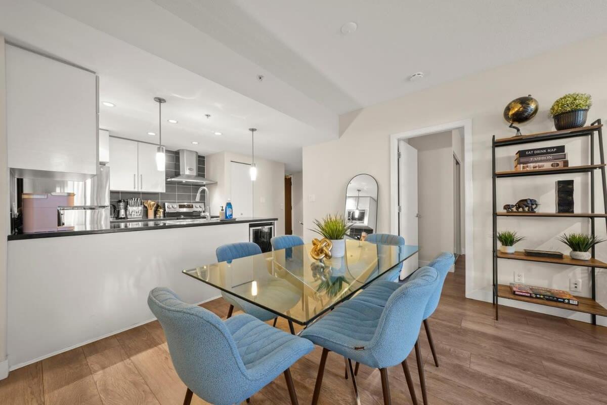 Dazzling Condo By Stadium Downtown With Free Parking Vancouver Exterior foto
