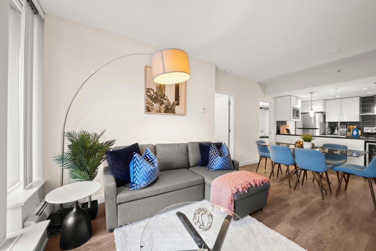 Dazzling Condo By Stadium Downtown With Free Parking Vancouver Exterior foto