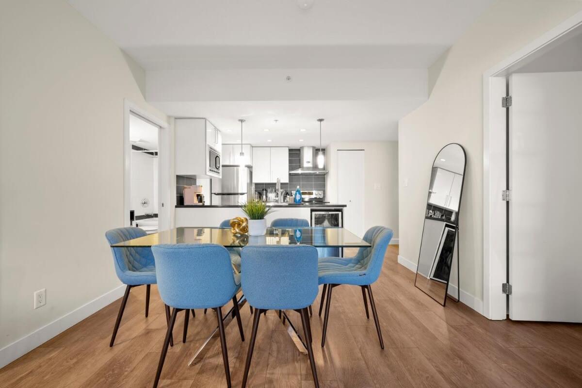 Dazzling Condo By Stadium Downtown With Free Parking Vancouver Exterior foto