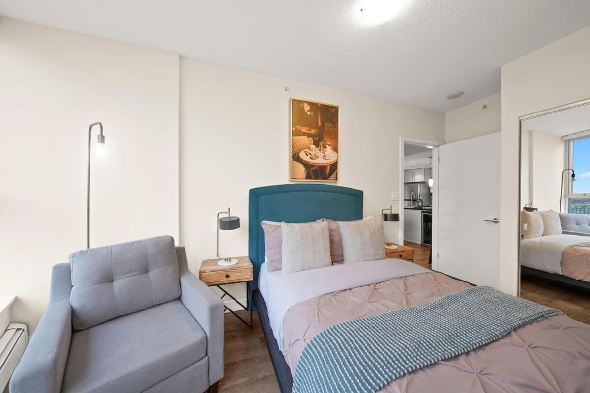 Dazzling Condo By Stadium Downtown With Free Parking Vancouver Exterior foto